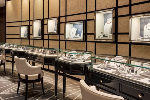 Crystal Serenity Gallery Image
